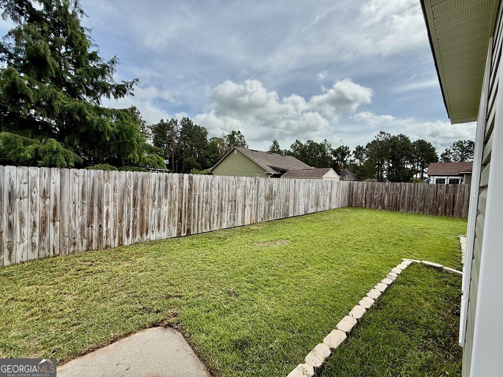 401 Spanish Moss Lane Property Photo 25