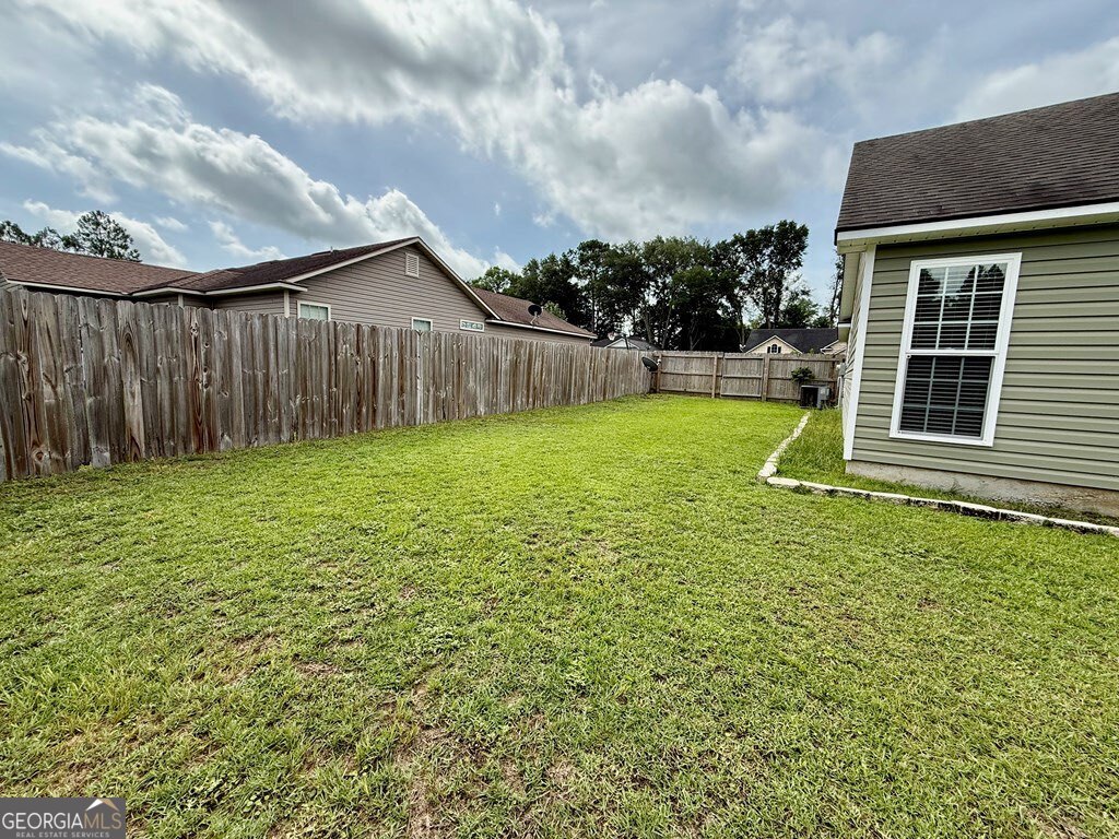 401 Spanish Moss Lane Property Photo 26