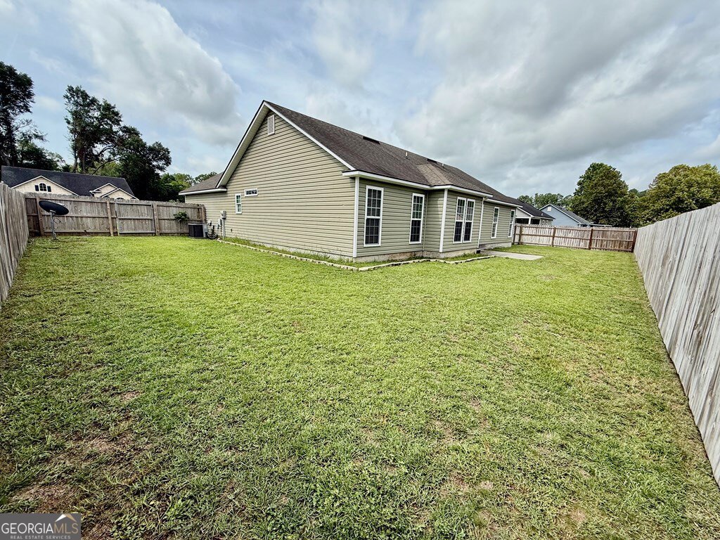 401 Spanish Moss Lane Property Photo 27