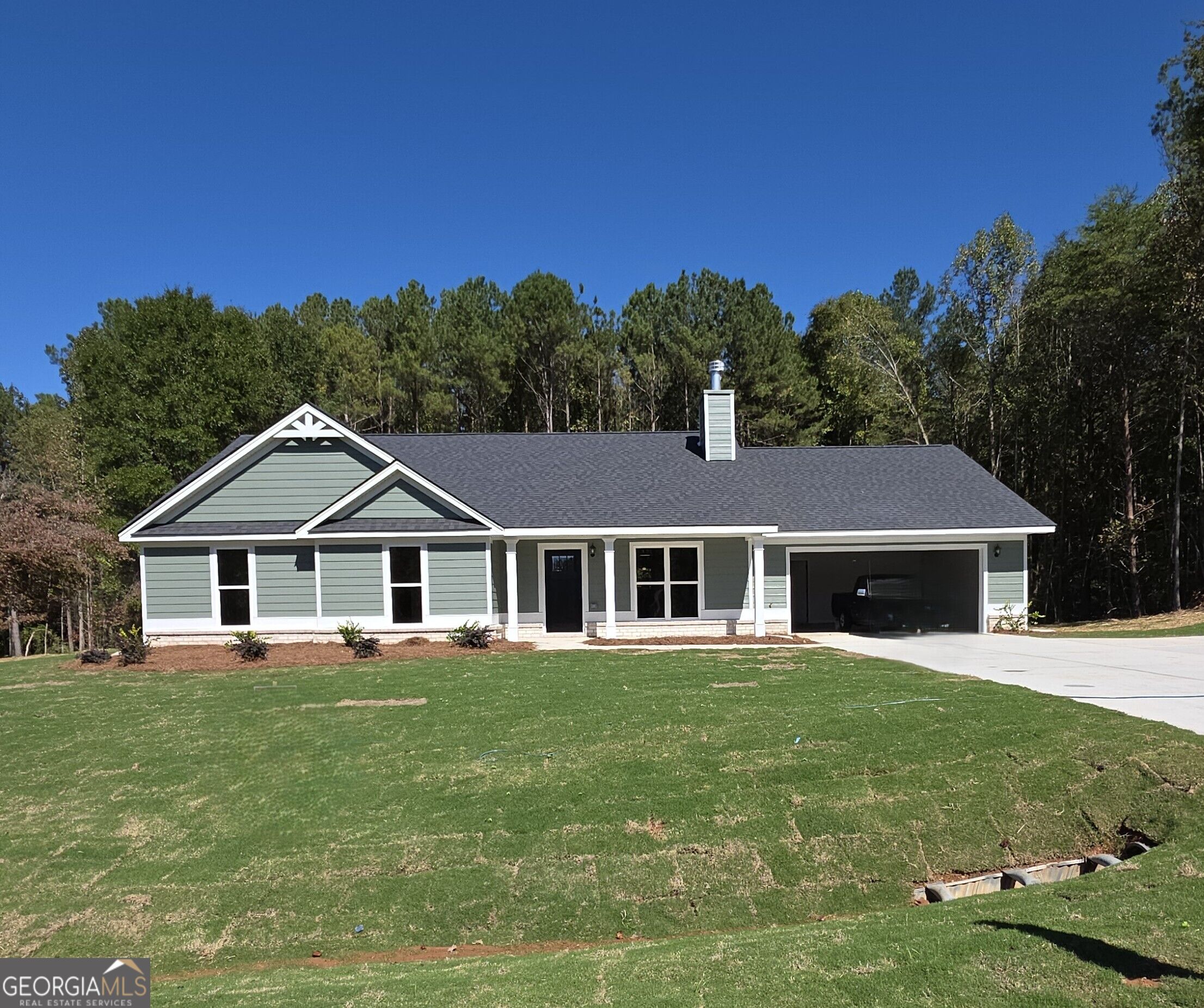 1861 Bennett Road # 5 Property Photo 1