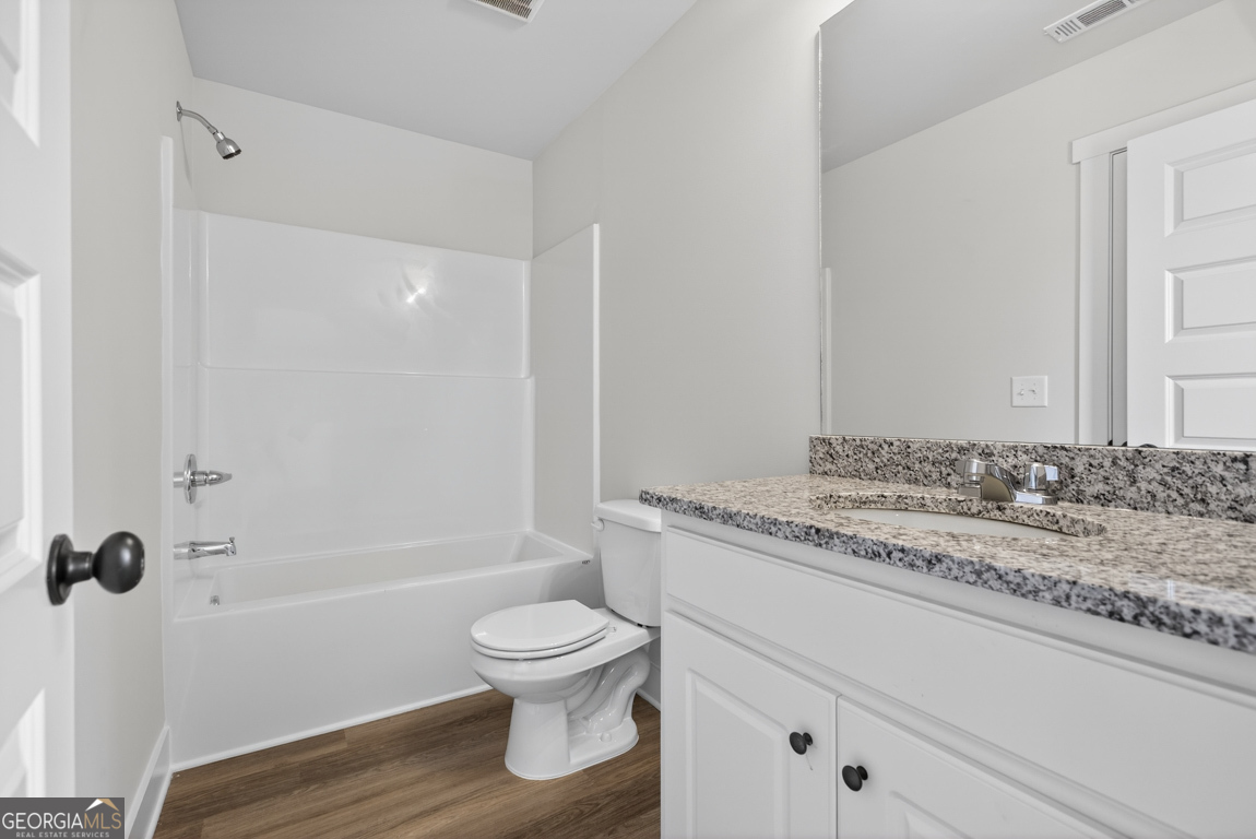 1861 Bennett Road # 5 Property Photo 18