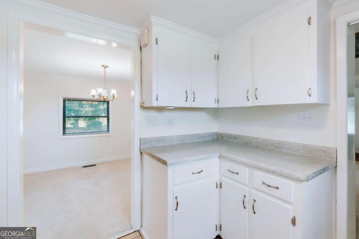 51 Brandon Circle Property Photo 13