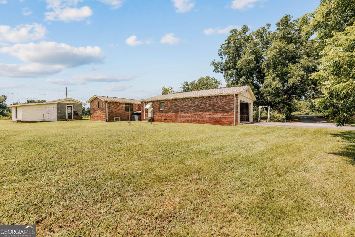 51 Brandon Circle Property Photo 60