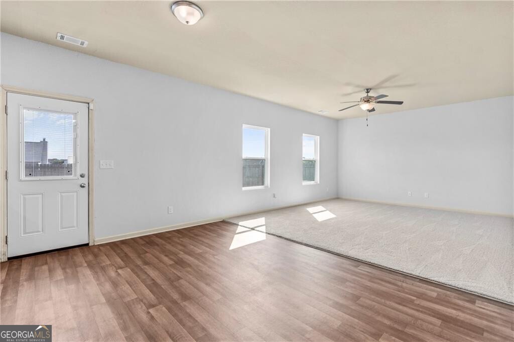 337 Darling Lane Property Photo 5