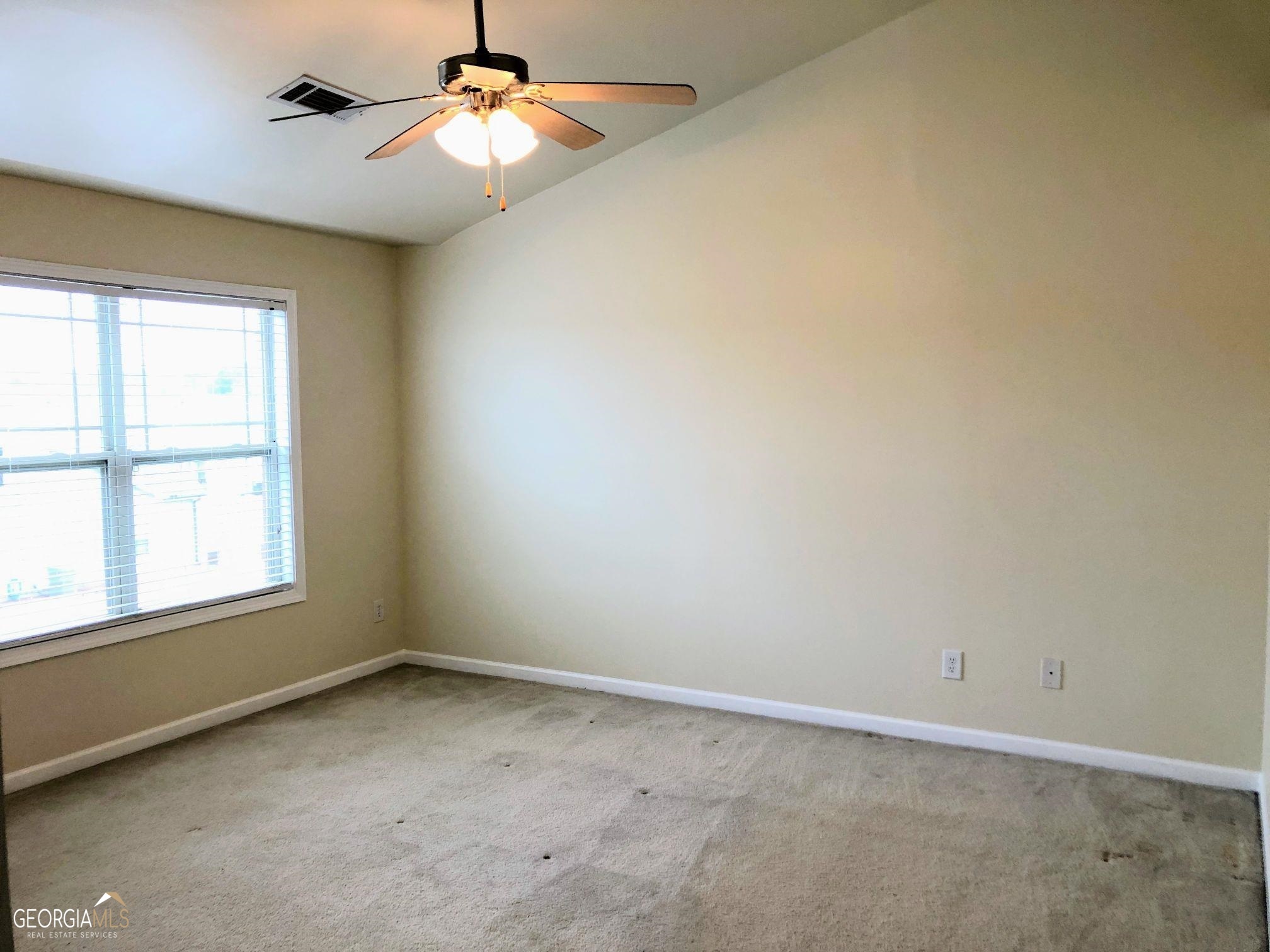 127 Red Maple Drive Property Photo 12