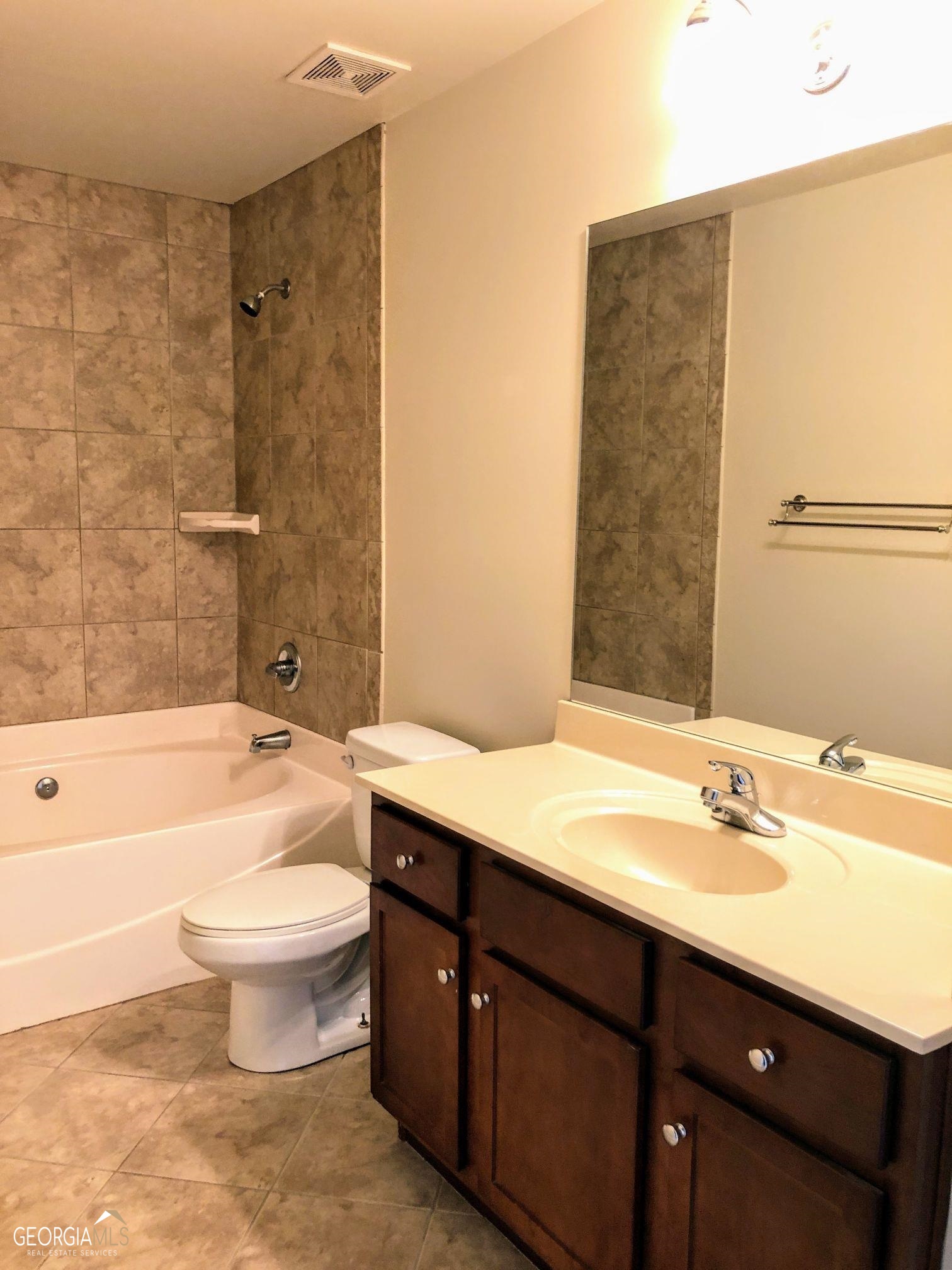 127 Red Maple Drive Property Photo 14