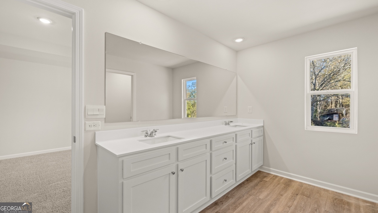 343 Tate Street Property Photo 23