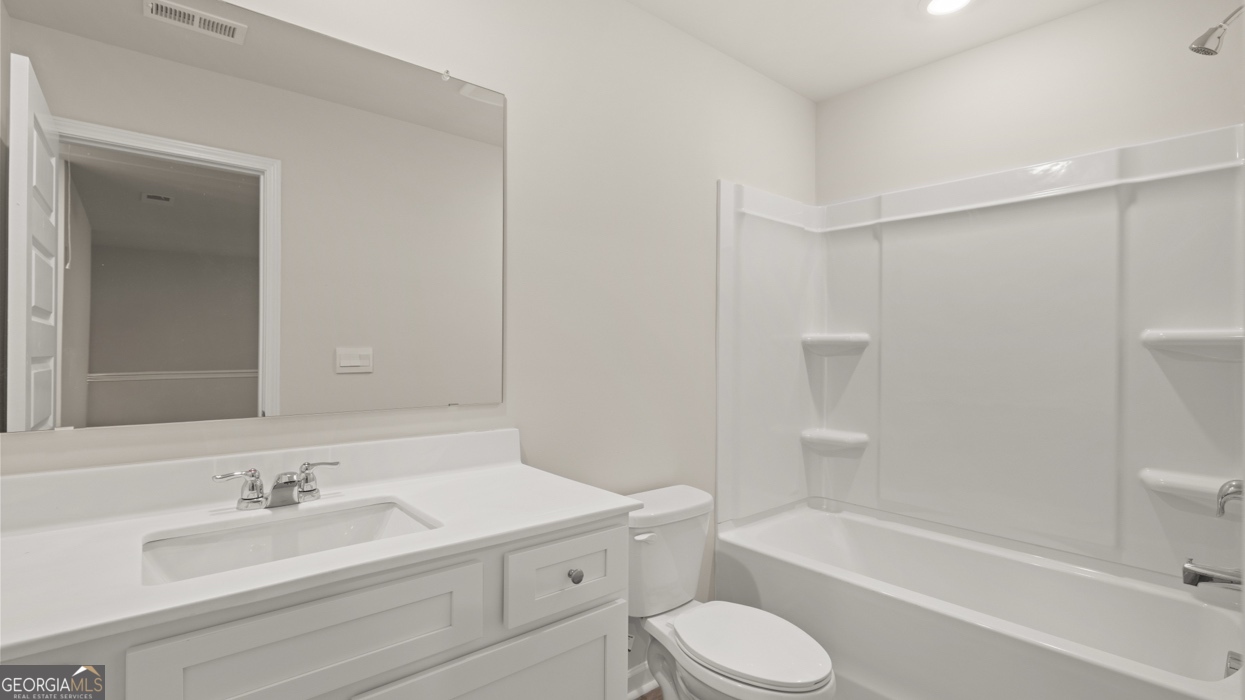 343 Tate Street Property Photo 29