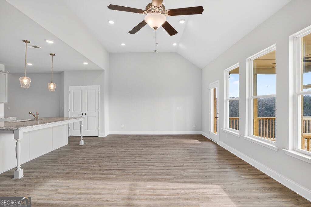 161 Applewood Way Property Photo 11