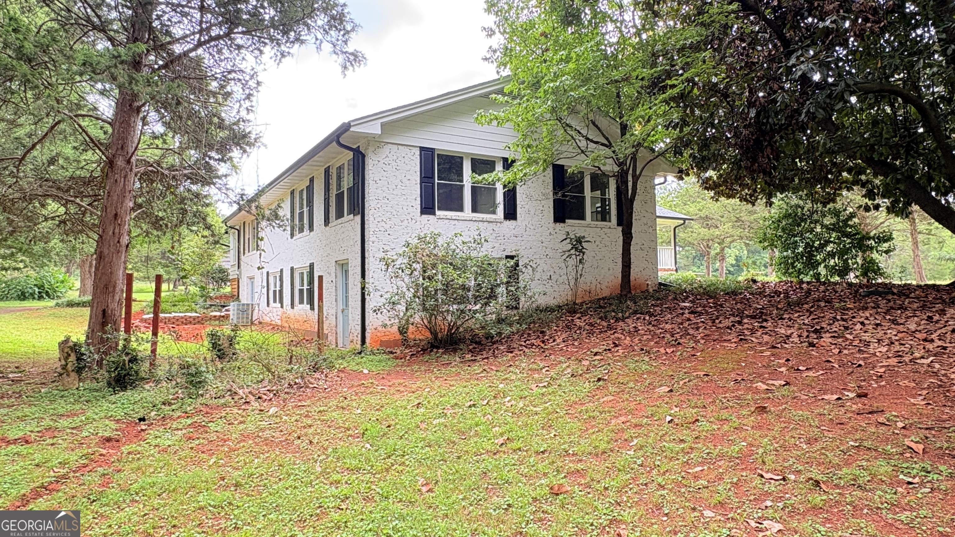 100 Williamsburg Lane Property Photo 36
