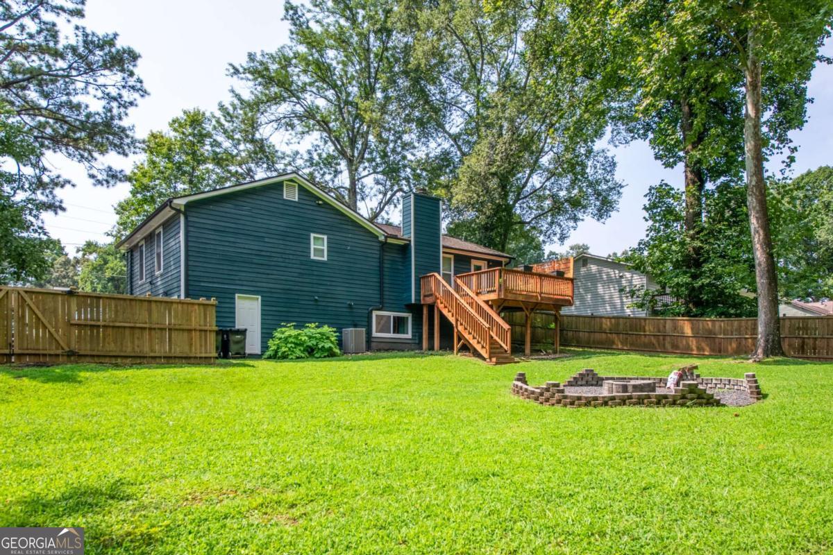 2622 Kellogg Creek Road Property Photo 3