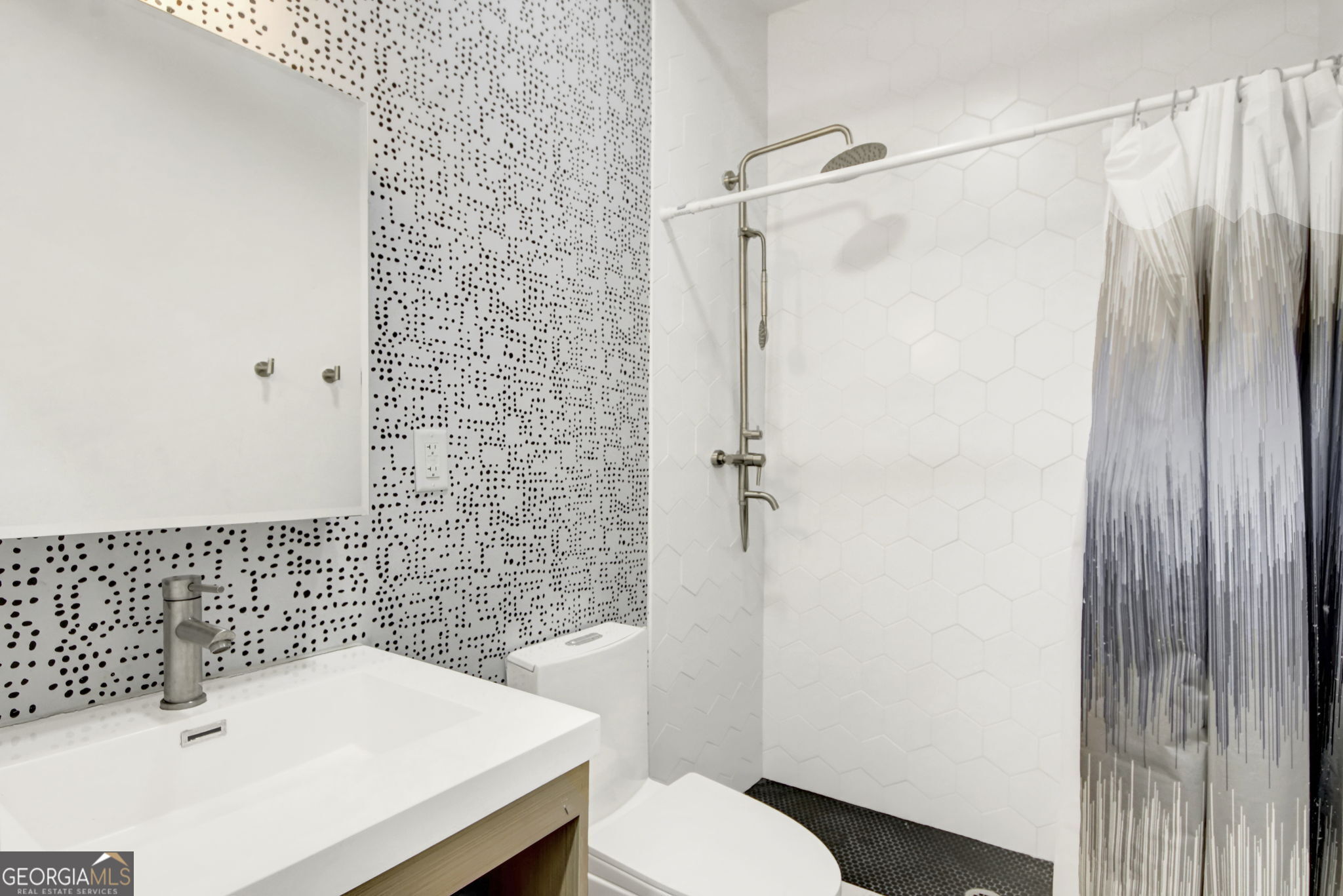 1805 Harvard Avenue # 305 Property Photo 11