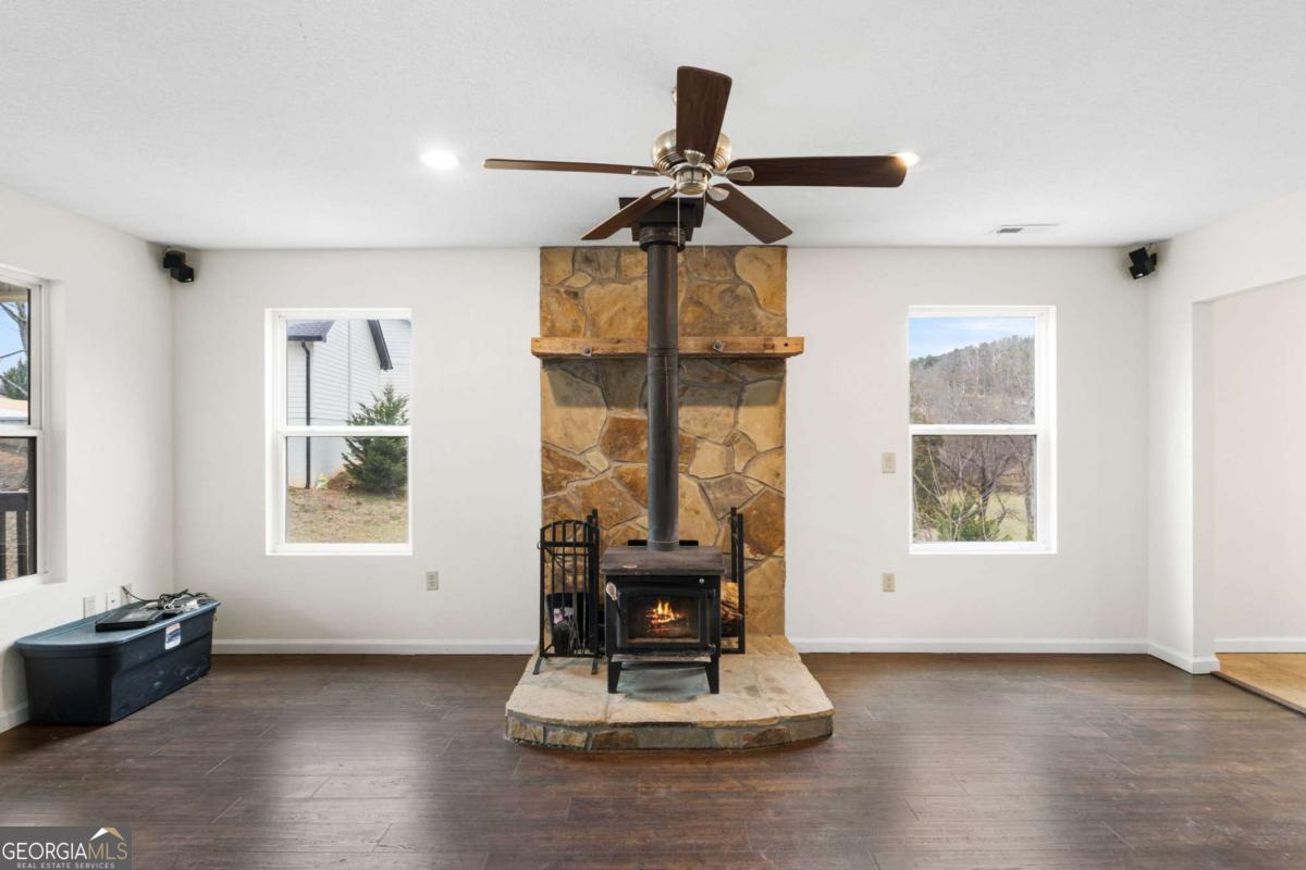 2636 Misty Creek Lane Property Photo 6