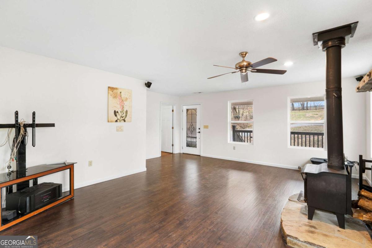 2636 Misty Creek Lane Property Photo 8
