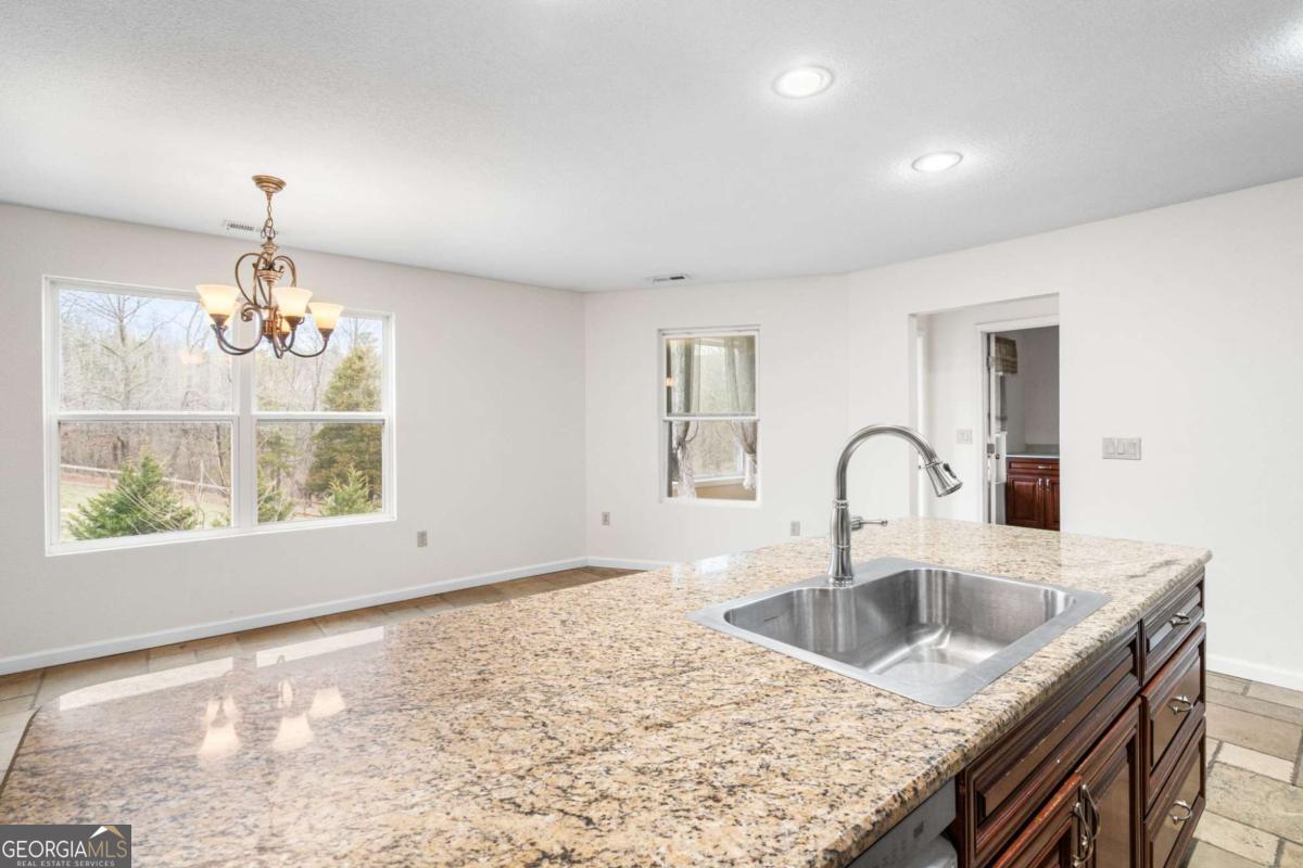 2636 Misty Creek Lane Property Photo 14