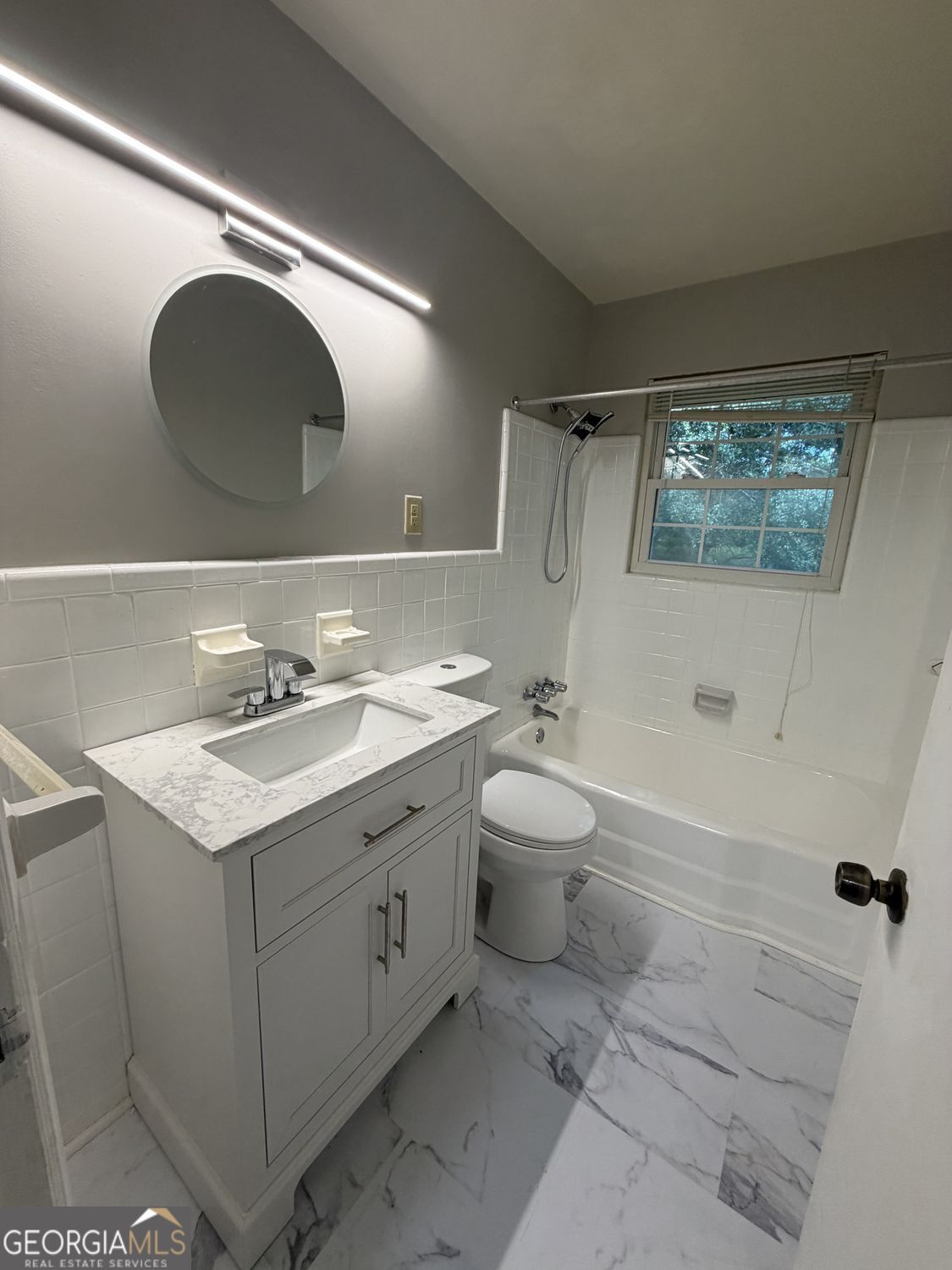 2726 Hollywood Drive Property Photo 9