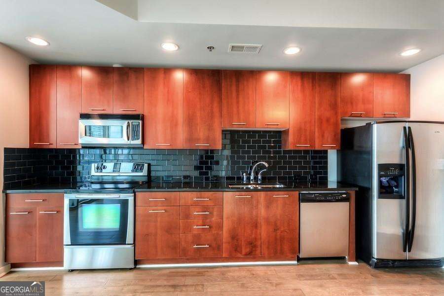 3324 Peachtree Road Ne # 1403 Property Photo 5