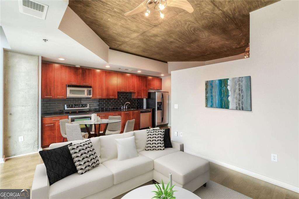 3324 Peachtree Road Ne # 1403 Property Photo 8