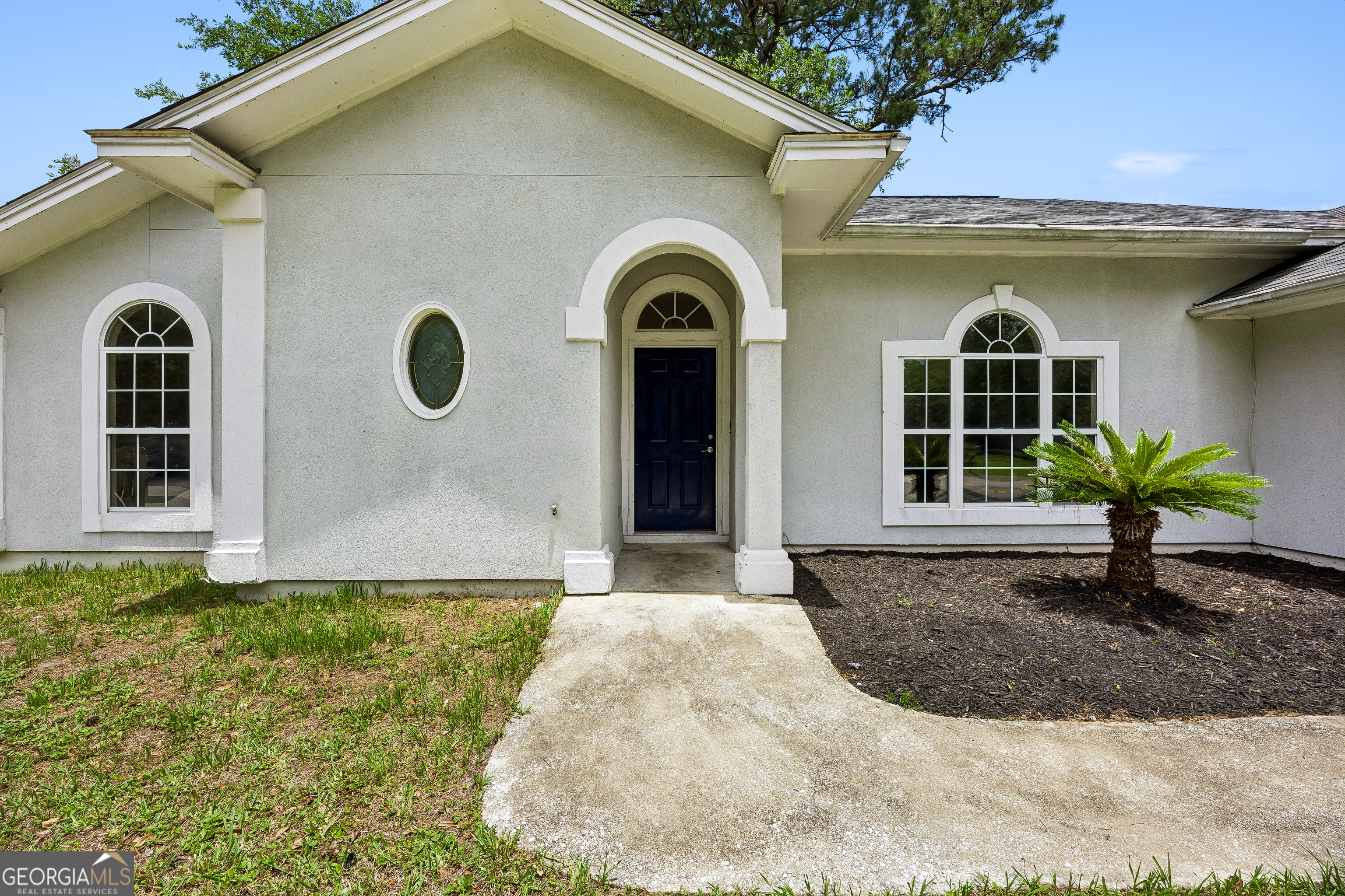 216 Hunt Club Road Property Photo 2