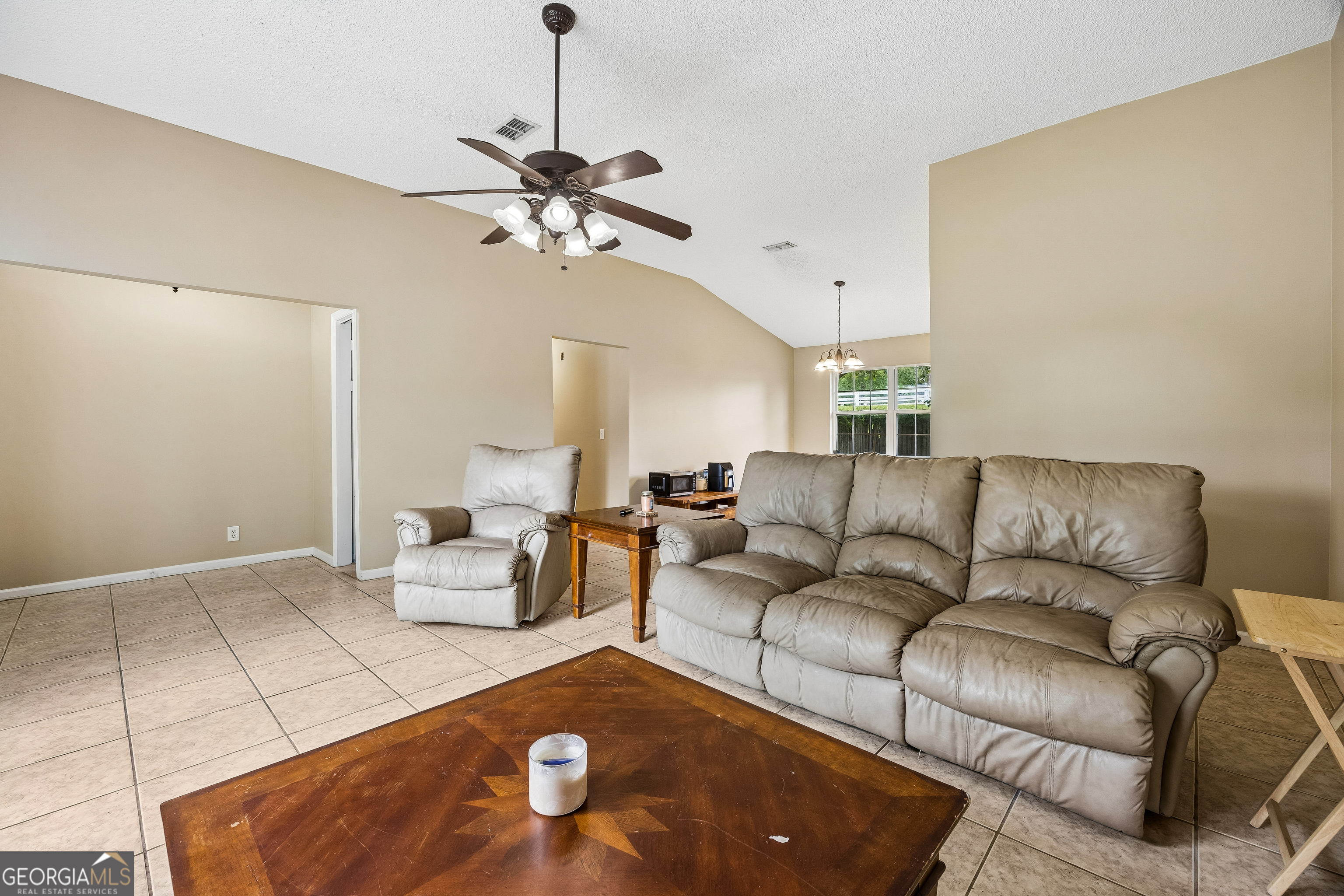 216 Hunt Club Road Property Photo 7