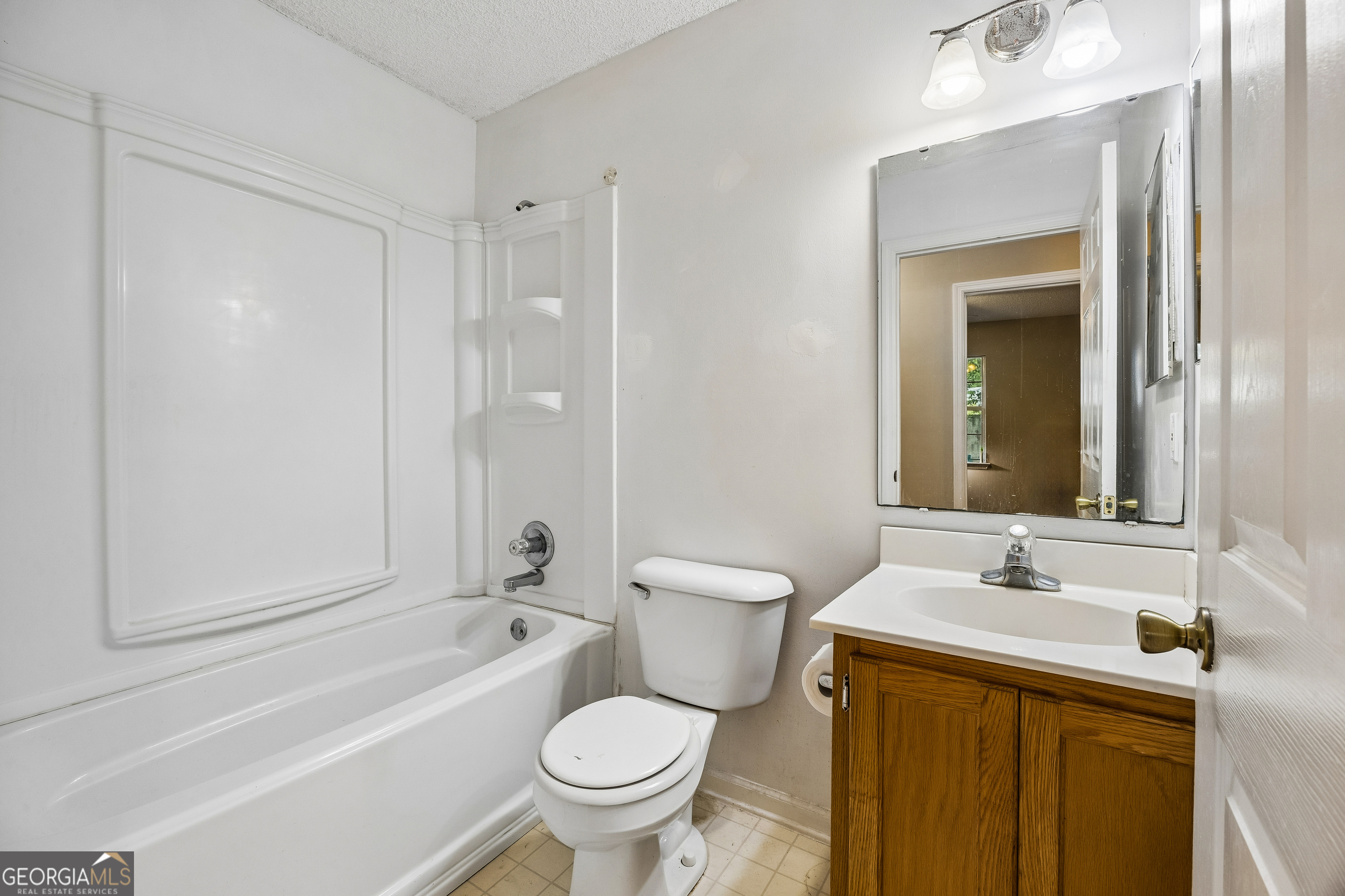 216 Hunt Club Road Property Photo 25