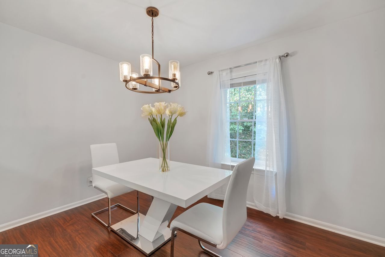 1445 Monroe Drive # F15 Property Photo 12