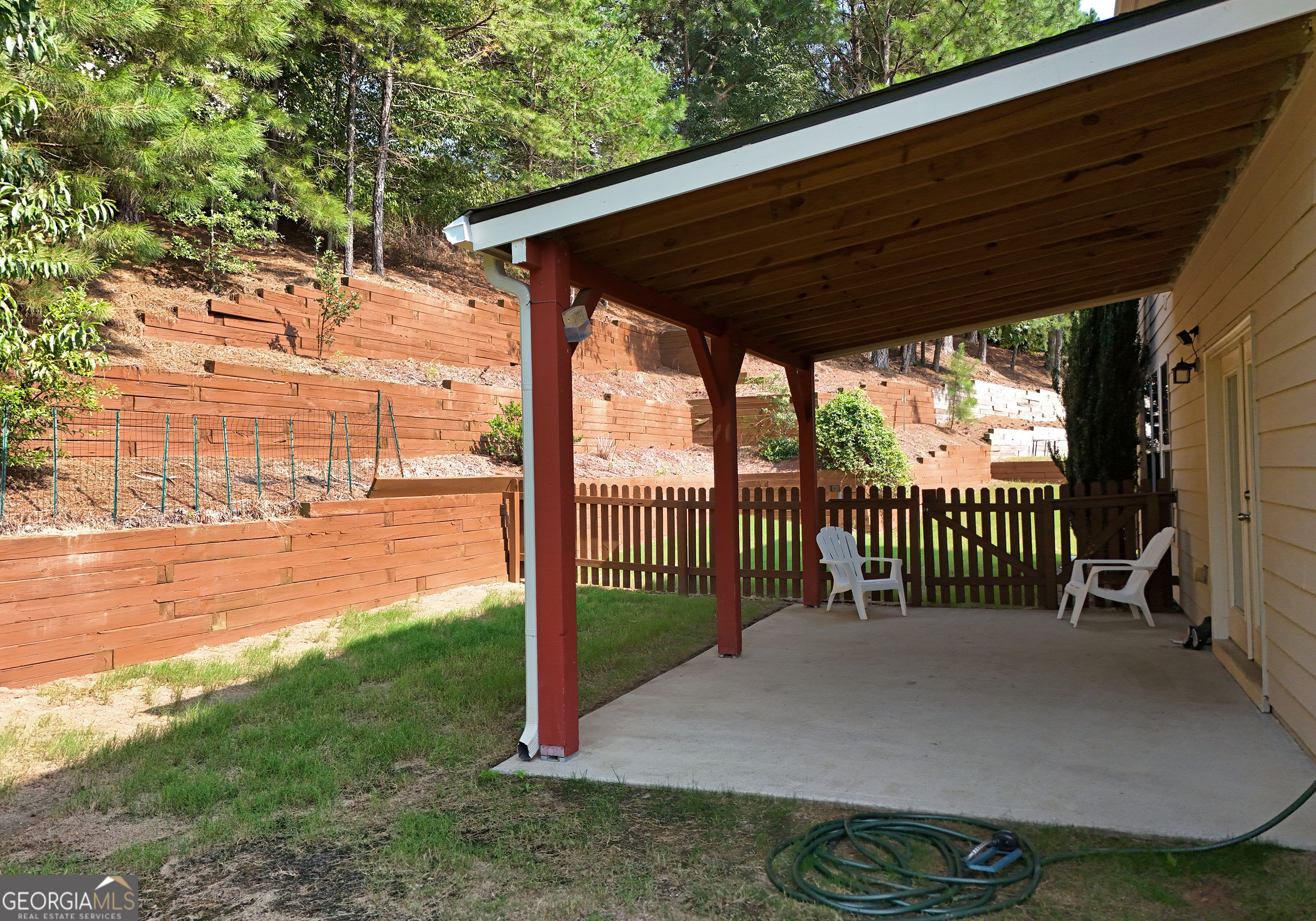 6015 Thrasher Court Property Photo 10