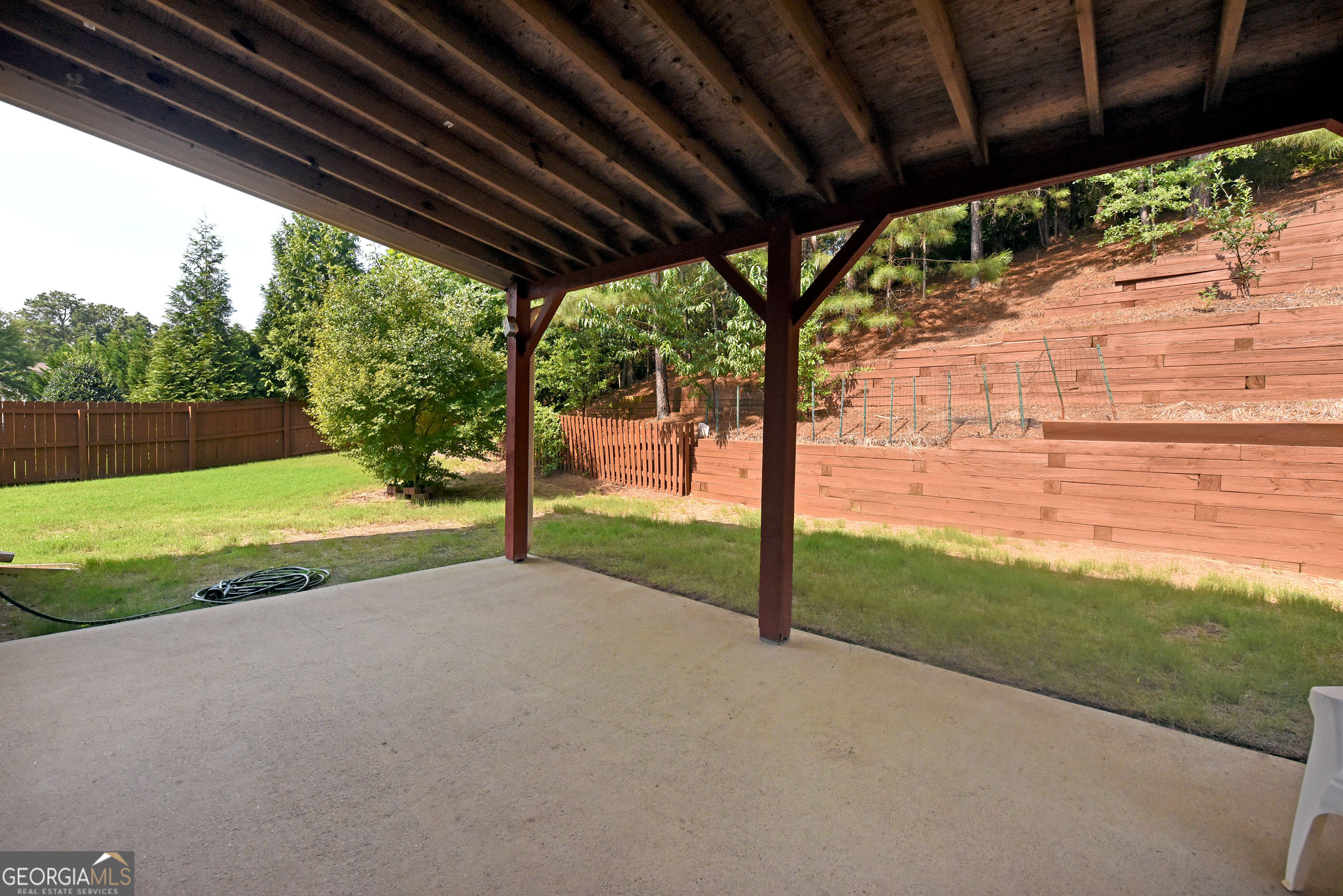 6015 Thrasher Court Property Photo 13