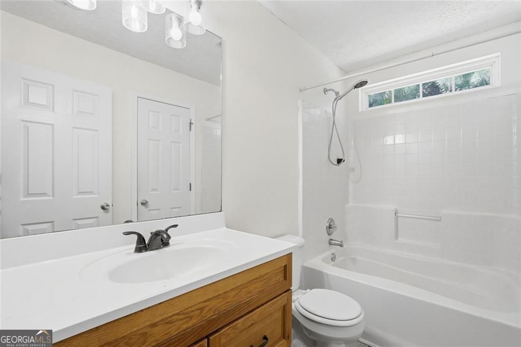 203 Oak Grove Lane Property Photo 16