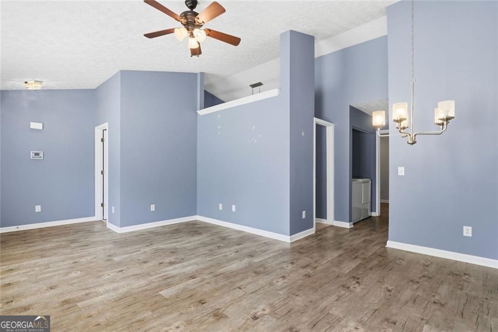 203 Oak Grove Lane Property Photo 17
