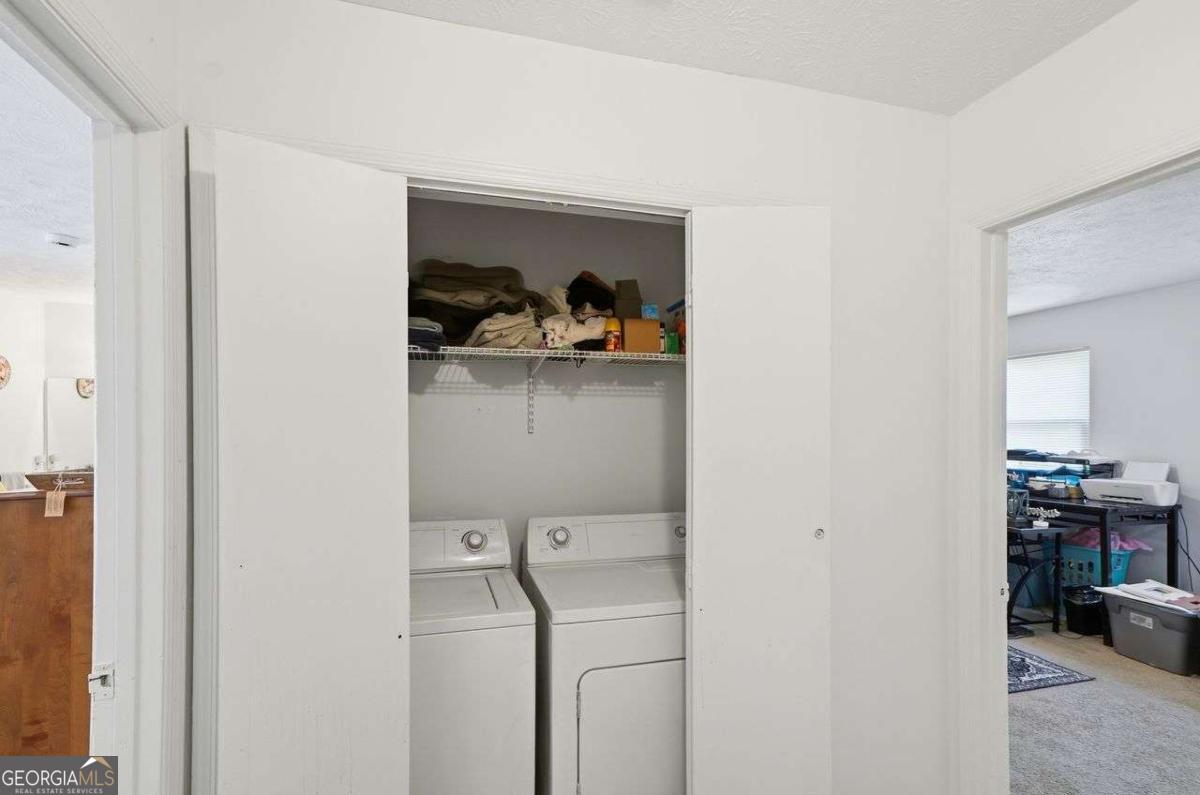 5842 N Castlegate Drive Property Photo 6