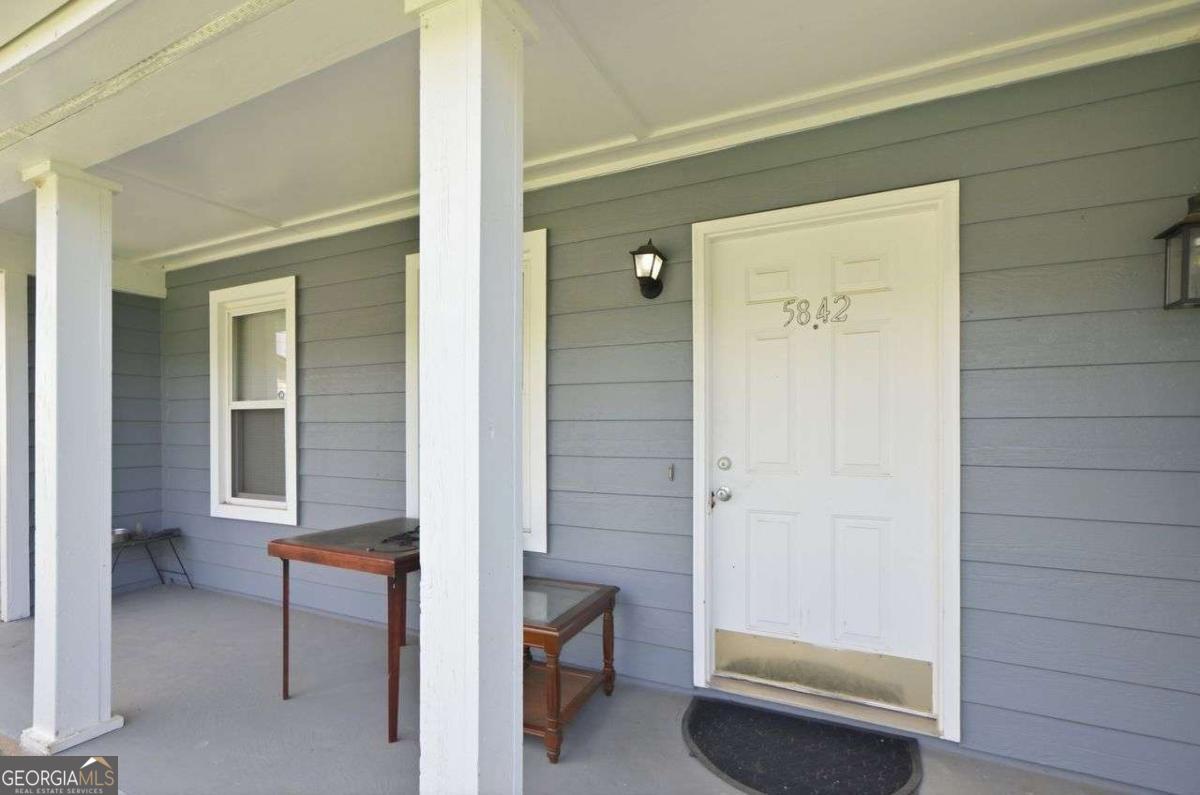 5842 N Castlegate Drive Property Photo 13