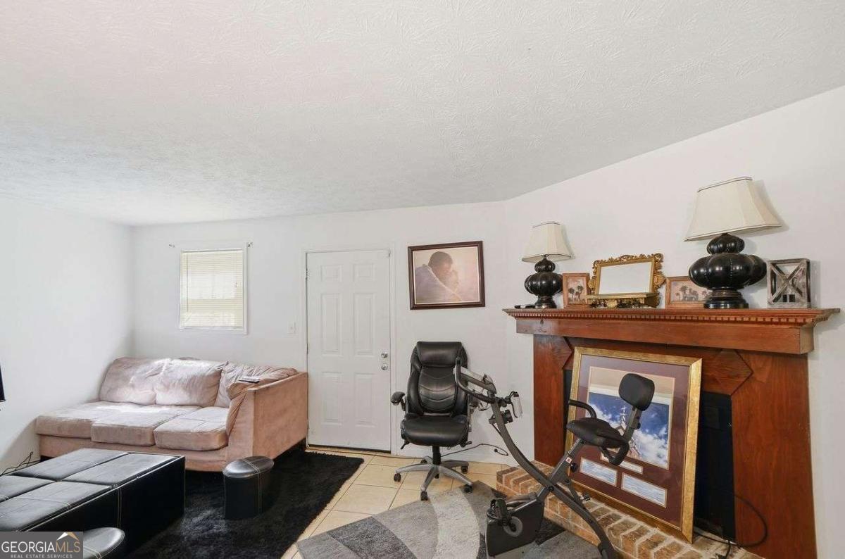 5842 N Castlegate Drive Property Photo 15