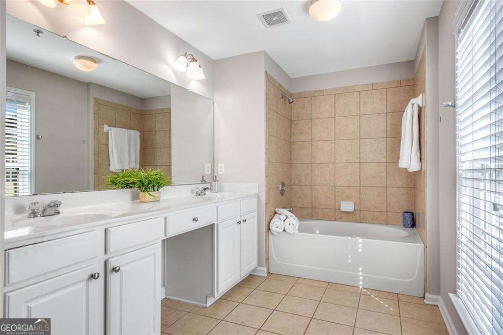 268 Balaban Circle Property Photo 31