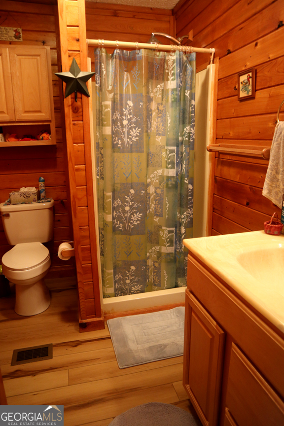 671/673 Pine Lake Drive Property Photo 13