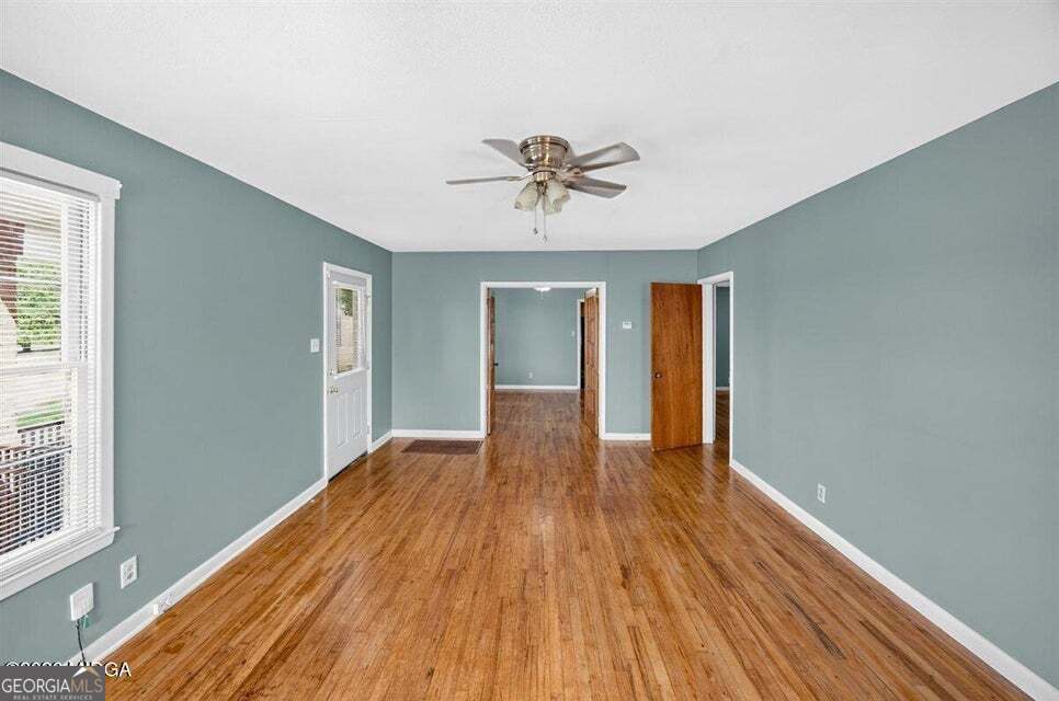 825 Maple Street Property Photo 8