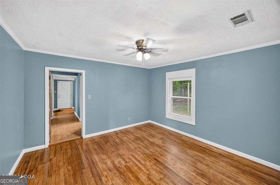 825 Maple Street Property Photo 18