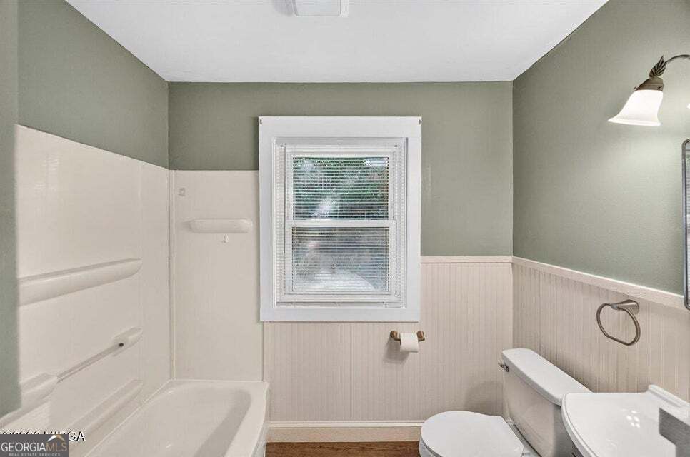 825 Maple Street Property Photo 19