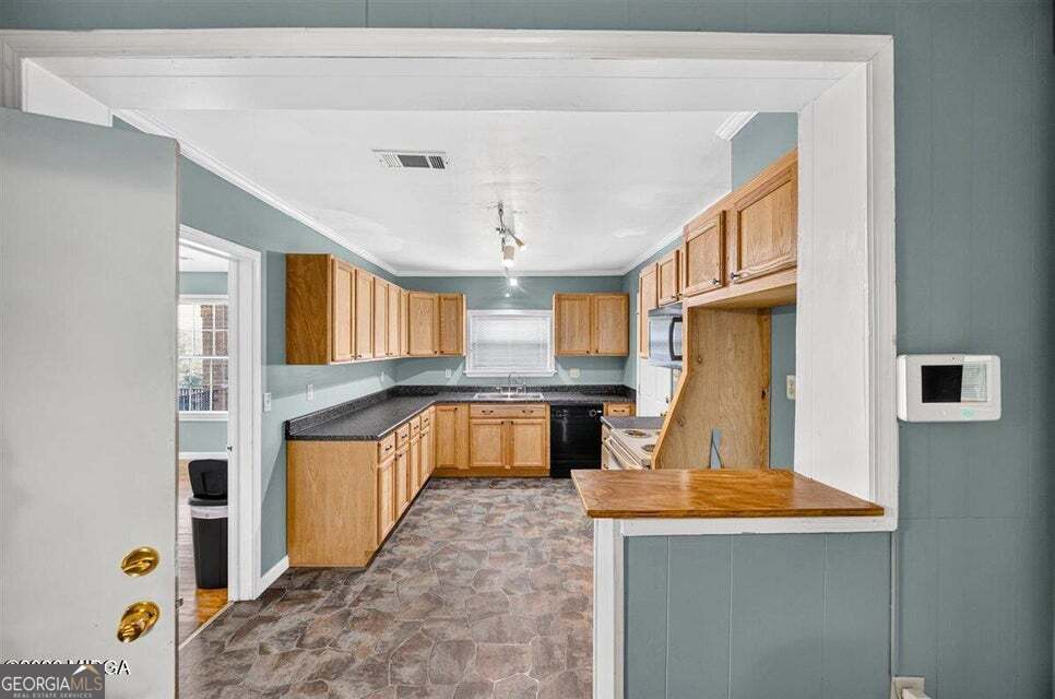 825 Maple Street Property Photo 25