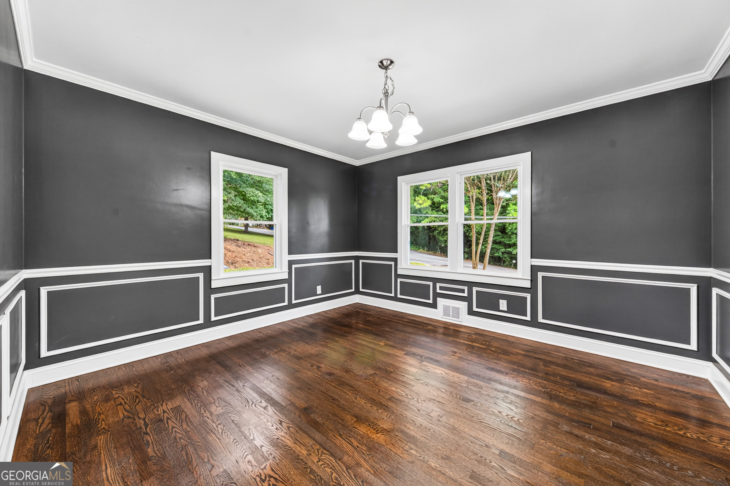 270 Pine Valley Drive Property Photo 4