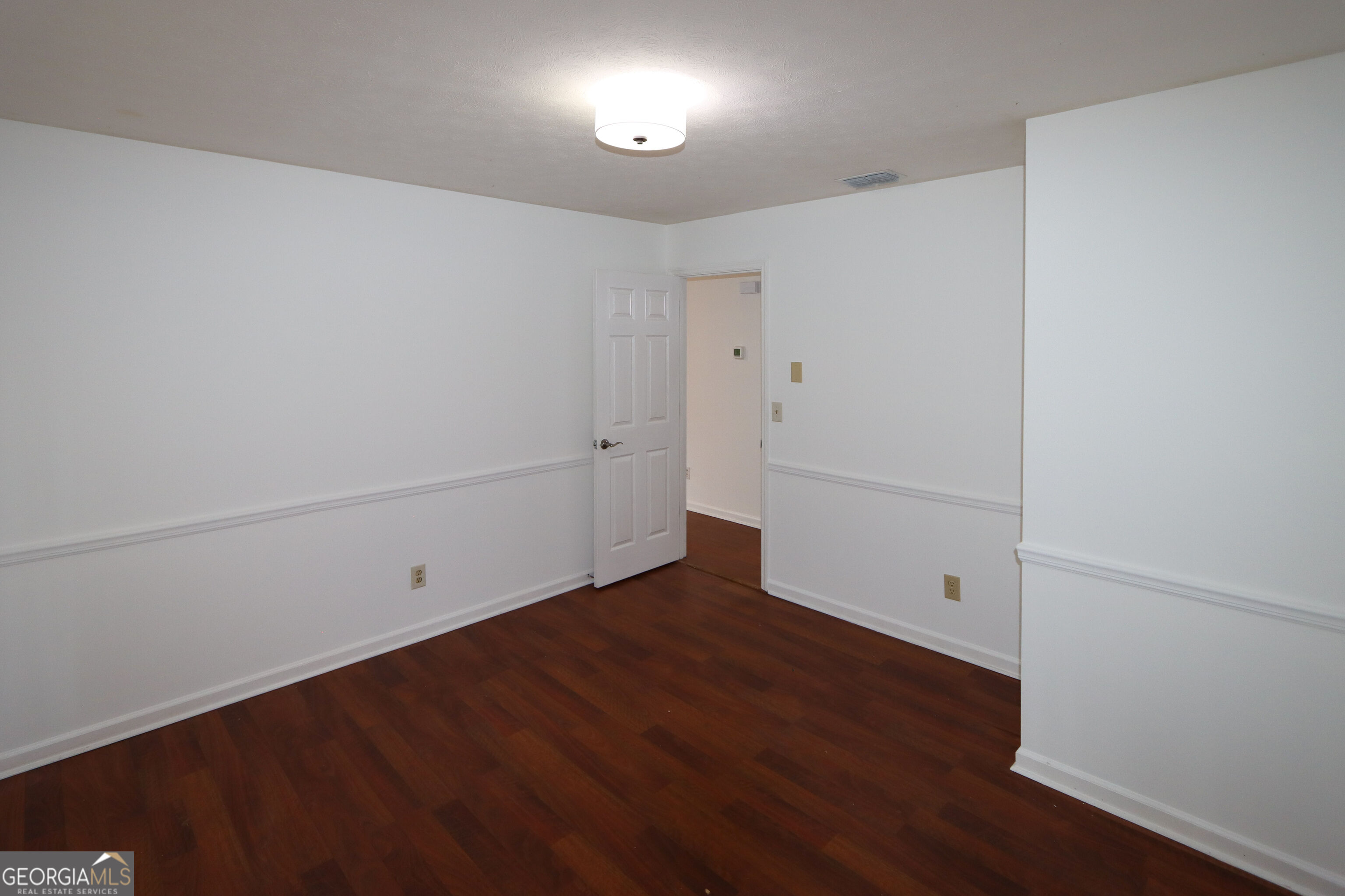28 Frances Drive Nw Property Photo 9
