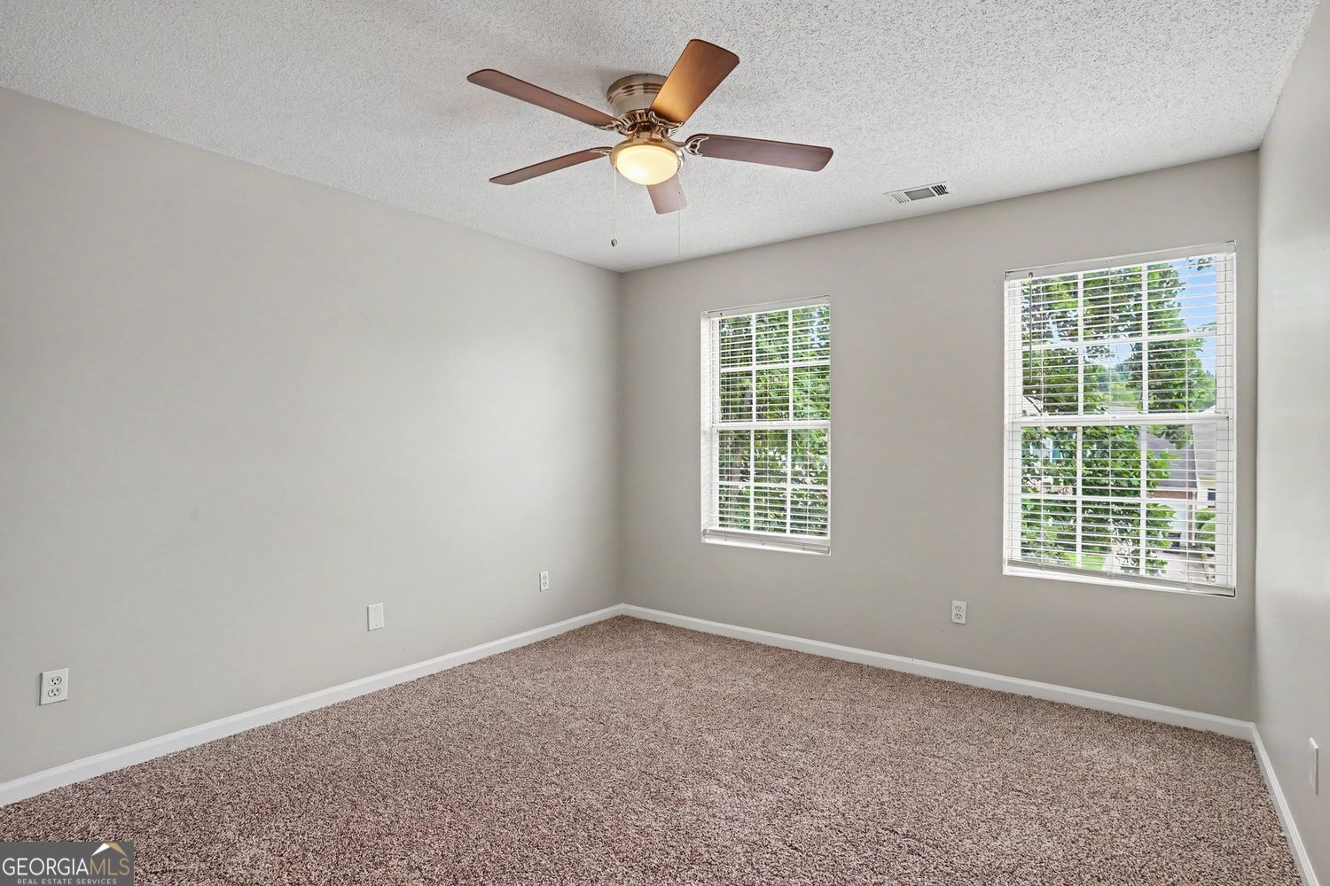 6655 Sunset Park Property Photo 14