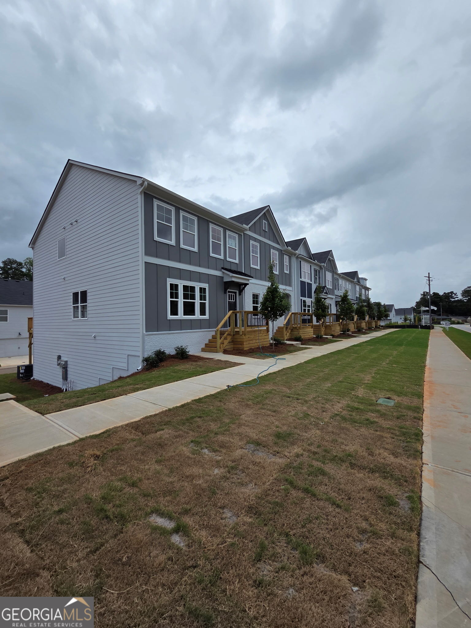 1574 Salem Drive # 95 Property Photo 4