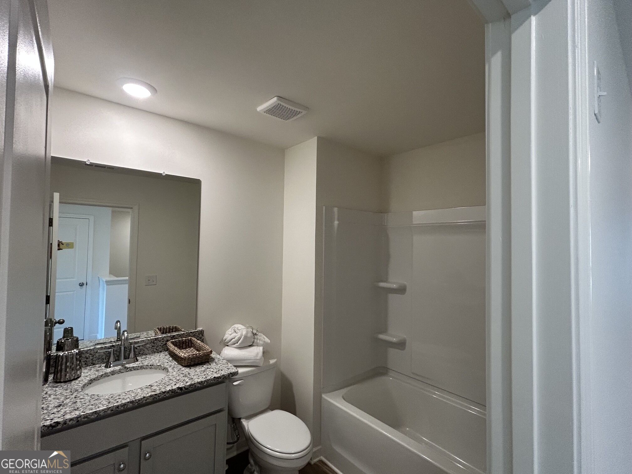 1574 Salem Drive # 95 Property Photo 35