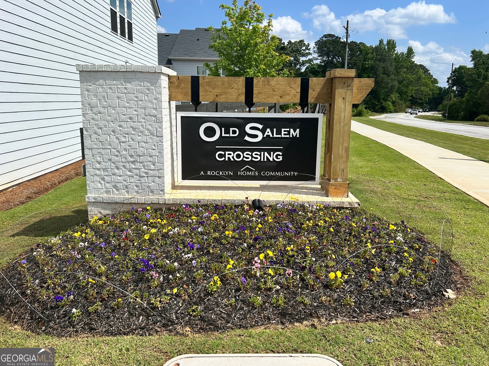 1574 Salem Drive # 95 Property Photo 44