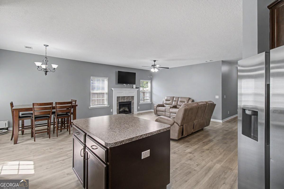 96 Griffin Road Property Photo 4