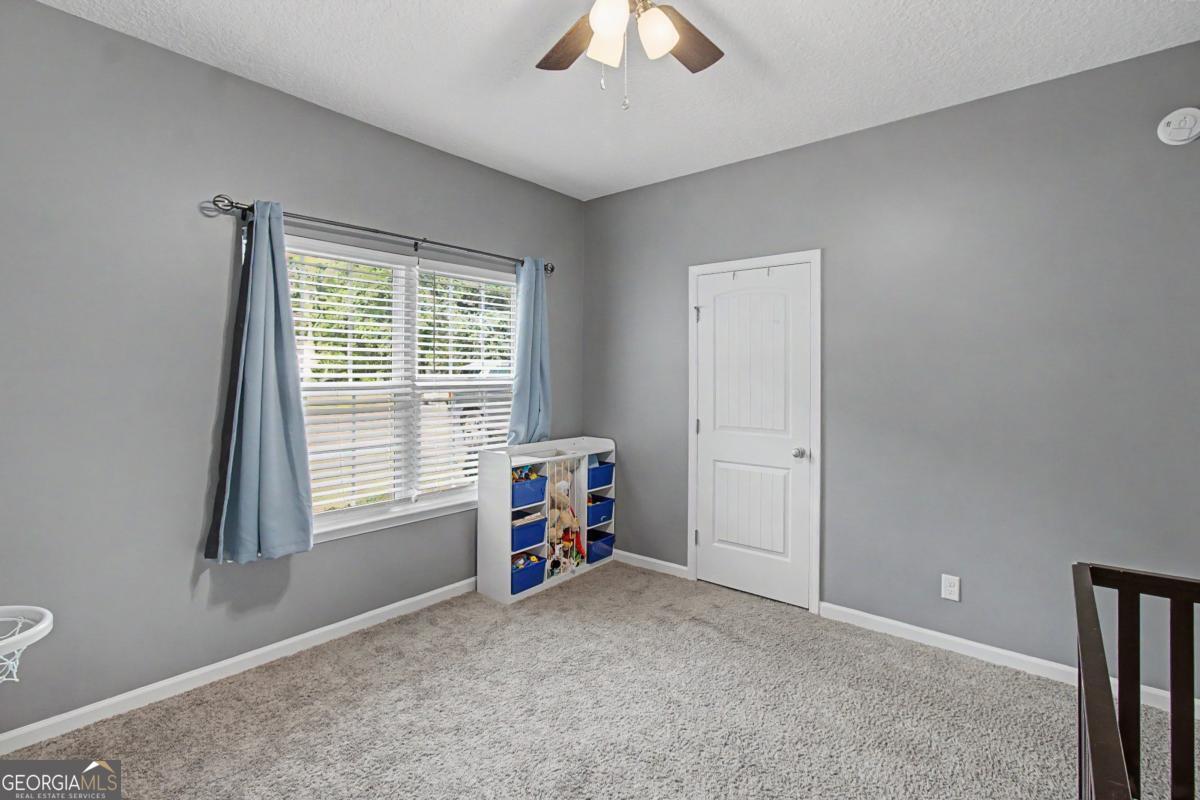 96 Griffin Road Property Photo 11