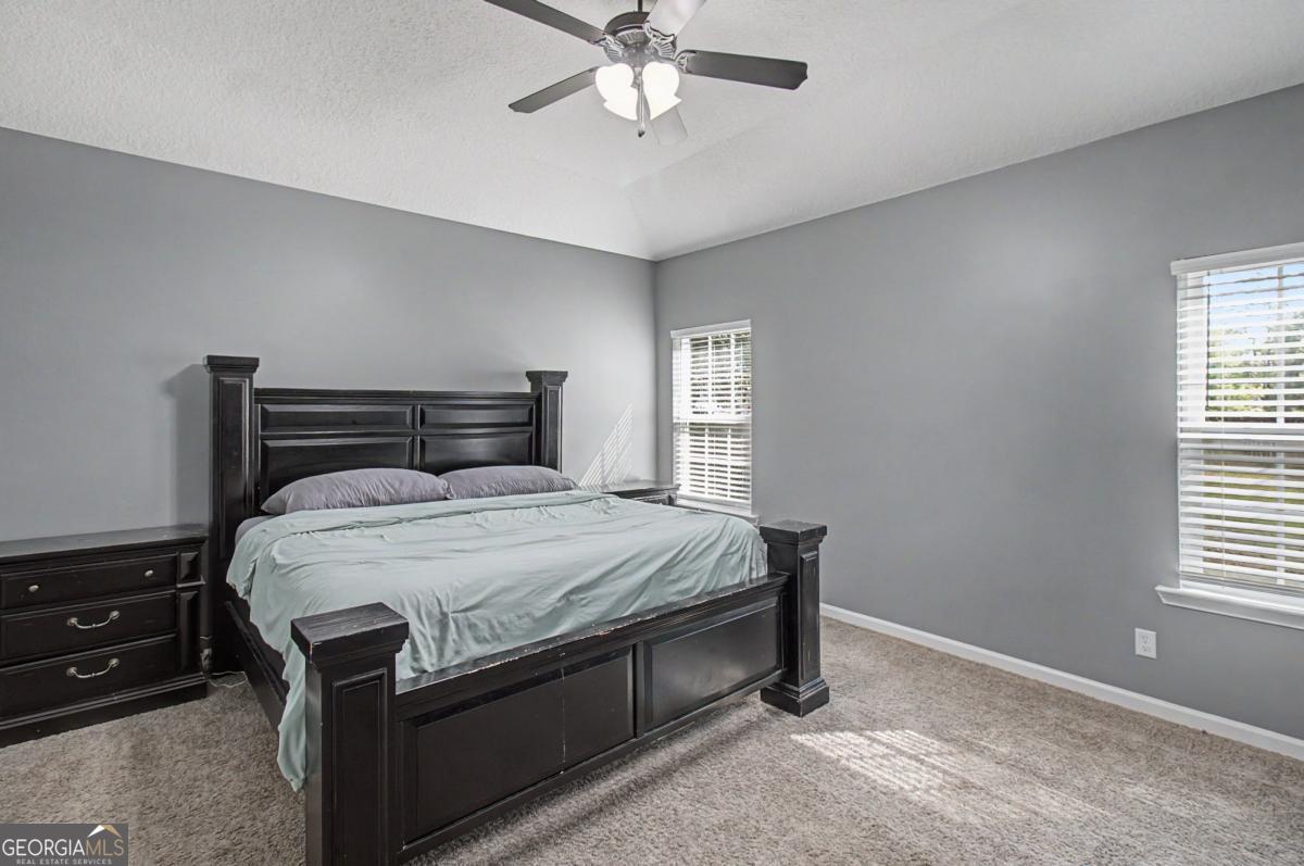 96 Griffin Road Property Photo 17