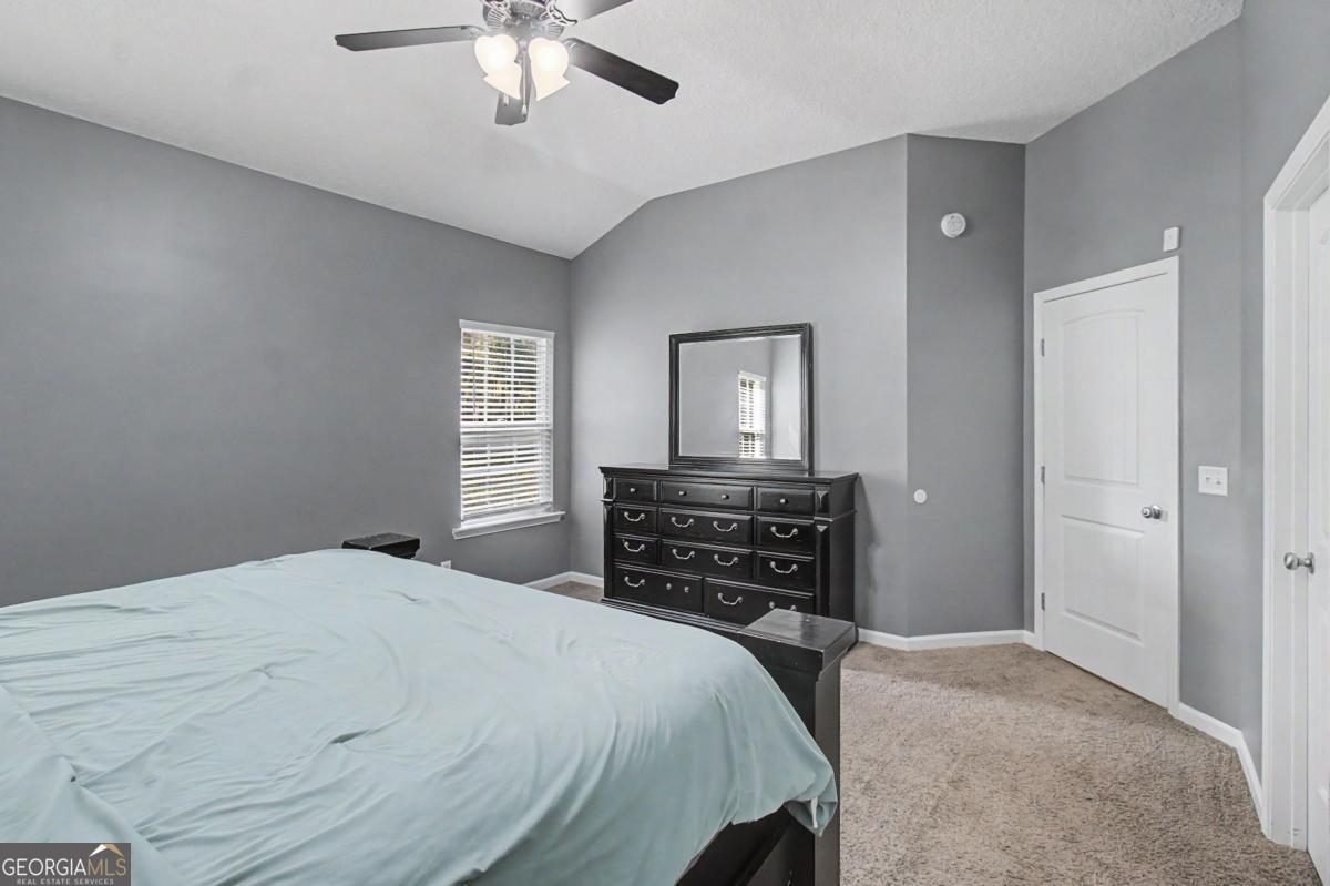 96 Griffin Road Property Photo 18