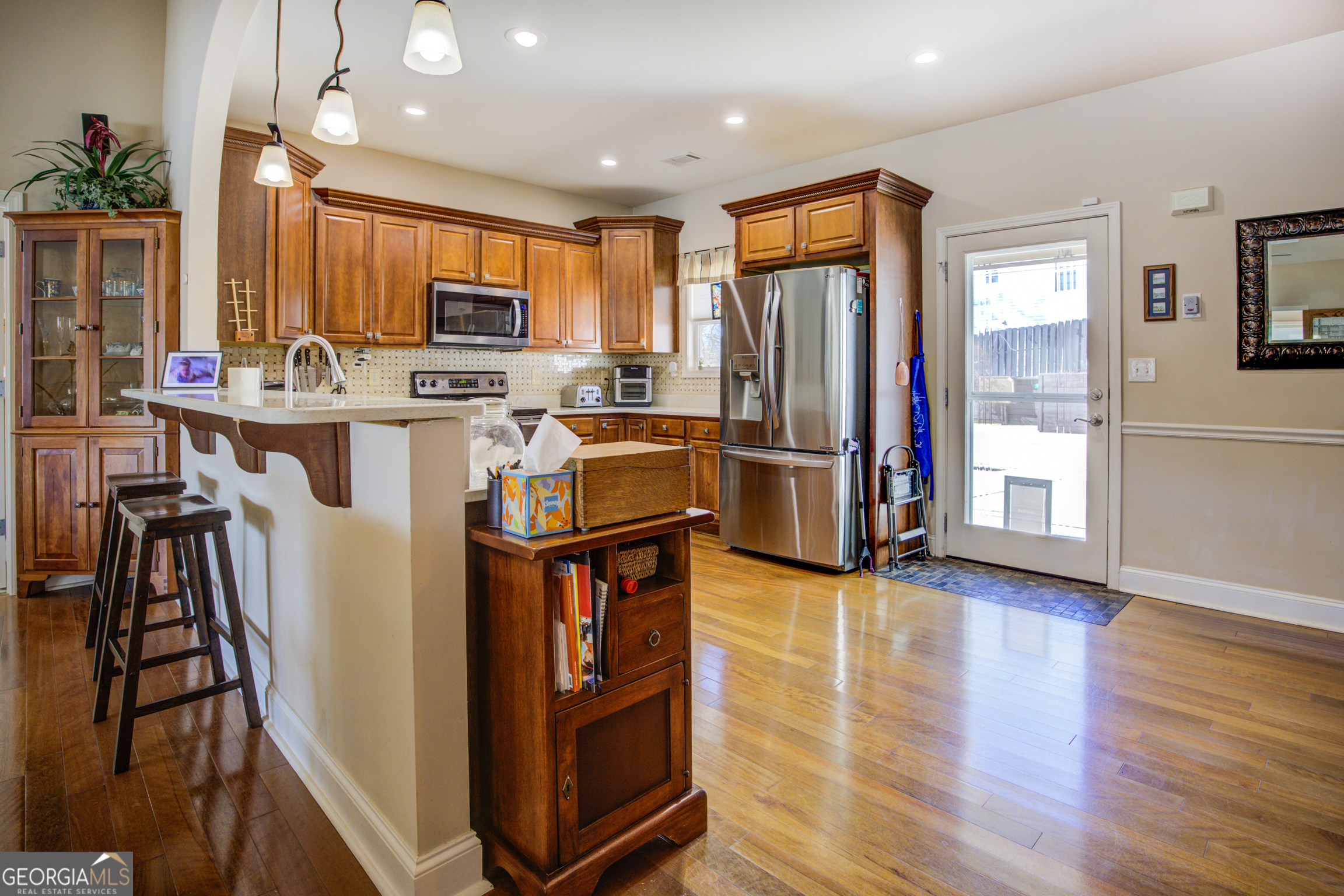 921 Yancey Road Property Photo 16